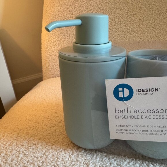 iDesign 3-Piece Bathroom Accessory Set, Soft Aqua - Picture 4 of 8